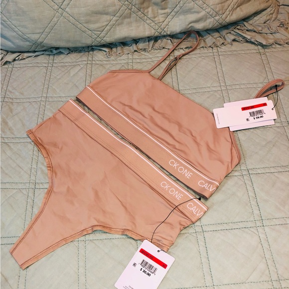 CK One bra and thong set (XS) - Picture 3 of 5